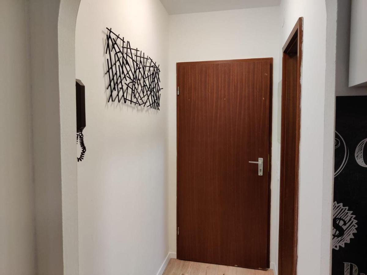 Schicke Wohnung In Stadtnaehe فورتسبورغ المظهر الخارجي الصورة